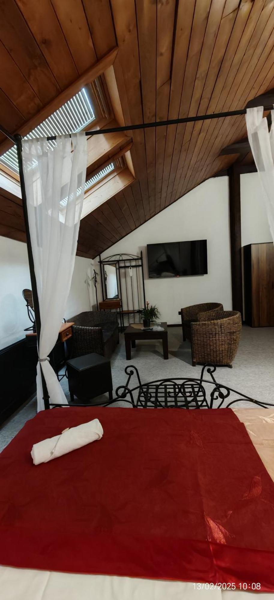 Hotel Plzensky Dvur Frýdek-Místek Exteriér fotografie