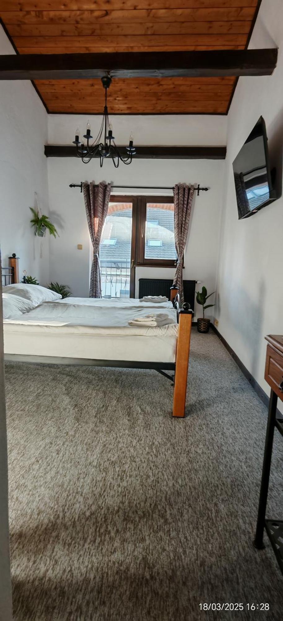 Hotel Plzensky Dvur Frýdek-Místek Exteriér fotografie